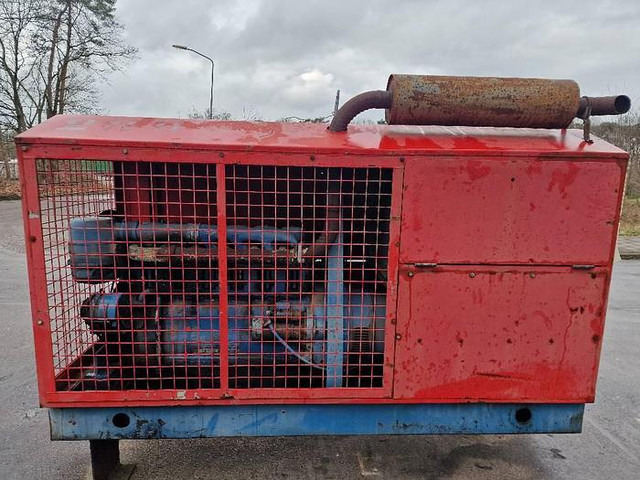 Deutz generator F6L912 - Generador industriale: foto 1 Deutz generator F6L912 - Generador industriale: foto 1