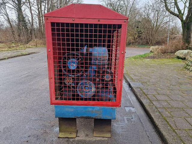 Deutz generator F6L912 - Generador industriale: foto 4 Deutz generator F6L912 - Generador industriale: foto 4