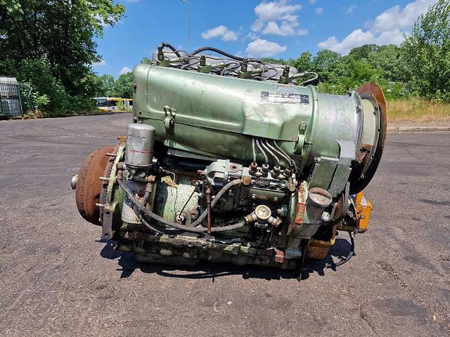 Deutz F4L912W - Recambio: foto 1 Deutz F4L912W - Recambio: foto 1