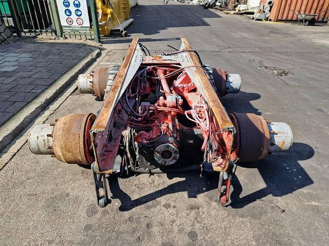 Iveco Eurotrakker 28/37 05C98 - Recambio: foto 3 Iveco Eurotrakker 28/37 05C98 - Recambio: foto 3