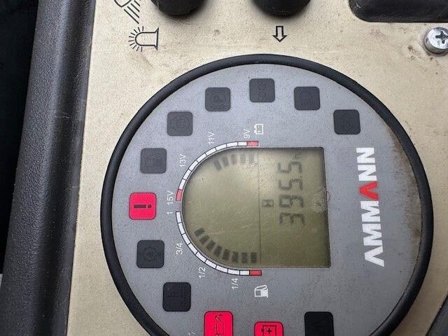 Ammann ARX23, Tandemwalze, 400 Std., guter Zustand - Rodillo: foto 4 Ammann ARX23, Tandemwalze, 400 Std., guter Zustand - Rodillo: foto 4