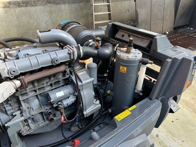 Atlas-Copco XAS 67, Kompressor, 3,7m³, 3.5 - 9.5 bar, TOP - Compresor de aire: foto 2 Atlas-Copco XAS 67, Kompressor, 3,7m³, 3.5 - 9.5 bar, TOP - Compresor de aire: foto 2