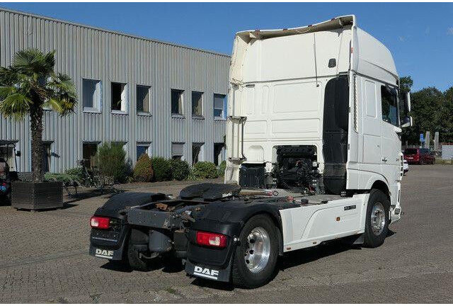 DAF XF 460 4x2, SSC, Hydr., Standklima, Standheizung - Cabeza tractora: foto 3 DAF XF 460 4x2, SSC, Hydr., Standklima, Standheizung - Cabeza tractora: foto 3