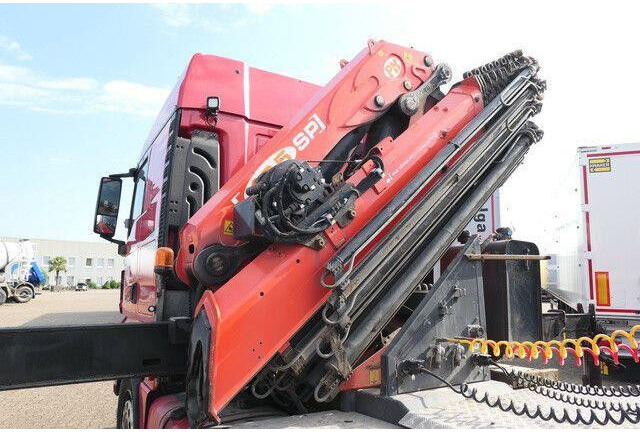 MAN 28.500 TGX 6x2, Kran PM 40528, Funk, Seilwinde - Cabeza tractora: foto 5 MAN 28.500 TGX 6x2, Kran PM 40528, Funk, Seilwinde - Cabeza tractora: foto 5