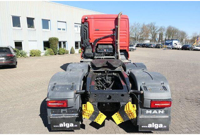 MAN 33.560 TGX BLS 6x4, Hydr., Intarder, Alu-Felgen - Cabeza tractora: foto 4 MAN 33.560 TGX BLS 6x4, Hydr., Intarder, Alu-Felgen - Cabeza tractora: foto 4