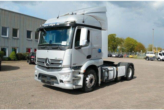 Arrendamiento de Mercedes-Benz 2443 LS Actros 6x2, 3-Achser, 24to. GG, Mehr NL Mercedes-Benz 2443 LS Actros 6x2, 3-Achser, 24to. GG, Mehr NL: foto 7