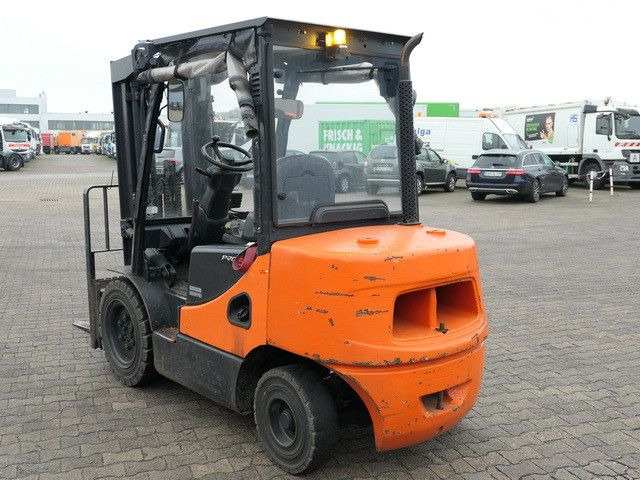 Doosan D35 C-5, 6m Hubhöhe, Freihub, 3,5to. Traglast - Carretilla elevadora diésel: foto 4 Doosan D35 C-5, 6m Hubhöhe, Freihub, 3,5to. Traglast - Carretilla elevadora diésel: foto 4