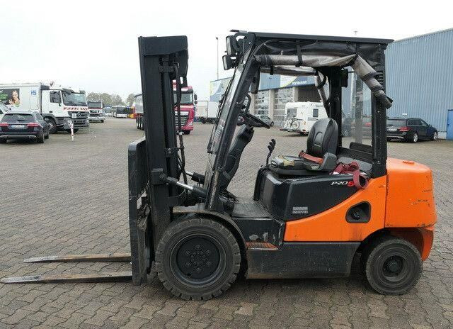Doosan D35 C-5, 6m Hubhöhe, Freihub, 3,5to. Traglast - Carretilla elevadora diésel: foto 3 Doosan D35 C-5, 6m Hubhöhe, Freihub, 3,5to. Traglast - Carretilla elevadora diésel: foto 3