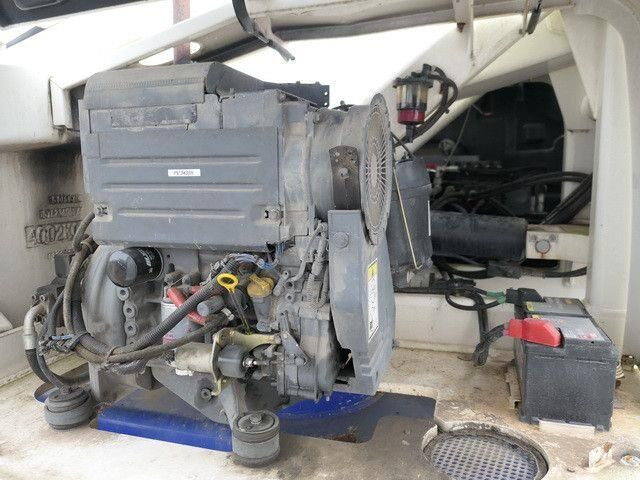 Plataforma articulada Haulotte HA260PX, Arbeitshöhe 25,6m., Allrad, Gelände: foto 11 Plataforma articulada Haulotte HA260PX, Arbeitshöhe 25,6m., Allrad, Gelände: foto 11