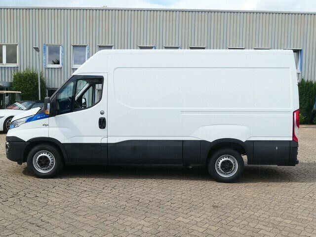 Arrendamiento de Iveco Daily 35S14/Hochdach/AHK/Klima Iveco Daily 35S14/Hochdach/AHK/Klima: foto 6