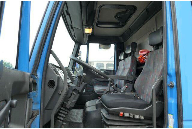 Iveco ML 75 E 4x2, Plattform, 3. Sitz, Luftfederung - Camión caja abierta: foto 5 Iveco ML 75 E 4x2, Plattform, 3. Sitz, Luftfederung - Camión caja abierta: foto 5