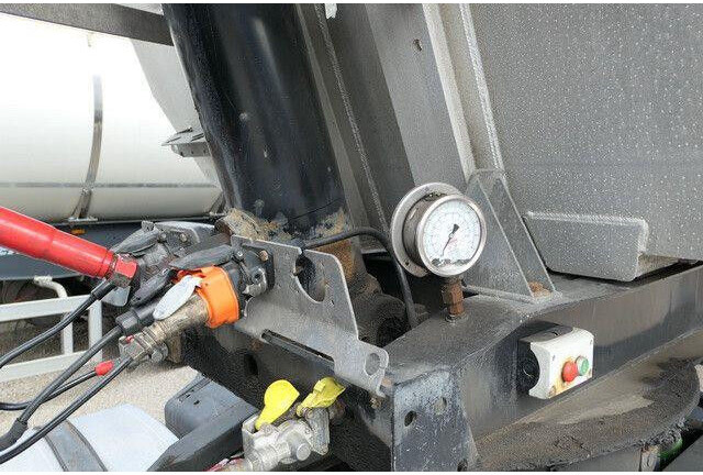 Kempf SKM 35/3, Alu, 53m³, Luft-Lift, Alu-Felgen - Semirremolque volquete: foto 3 Kempf SKM 35/3, Alu, 53m³, Luft-Lift, Alu-Felgen - Semirremolque volquete: foto 3