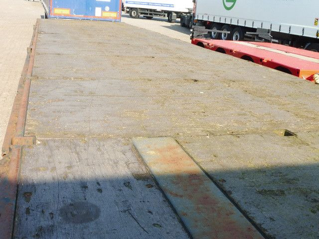 Krone SD, Plattform, Multi-Lock-Rahmen, Luft-Lift - Semirremolque plataforma/ Caja abierta: foto 5 Krone SD, Plattform, Multi-Lock-Rahmen, Luft-Lift - Semirremolque plataforma/ Caja abierta: foto 5