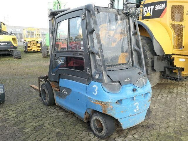 Arrendamiento de Linde E35L-01, Traglast 3.500kg., Hubhöhe 3.750mm Linde E35L-01, Traglast 3.500kg., Hubhöhe 3.750mm: foto 6