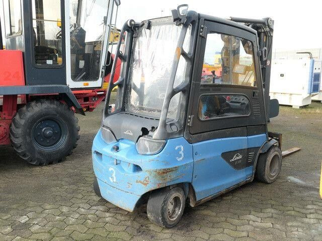 Linde E35L-01, Traglast 3.500kg., Hubhöhe 3.750mm - Carretilla elevadora: foto 5 Linde E35L-01, Traglast 3.500kg., Hubhöhe 3.750mm - Carretilla elevadora: foto 5