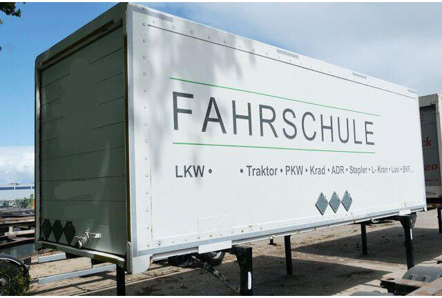 Lubtheen WKO 715, Wechselkoffer, BDF, Rolltor - Camión chasis: foto 4 Lubtheen WKO 715, Wechselkoffer, BDF, Rolltor - Camión chasis: foto 4