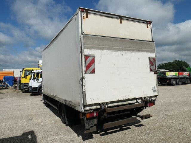 MAN 8.180 TGL BL, LBW, Klima, 3. Sitz, 6.100mm lang - Camión caja cerrada: foto 3 MAN 8.180 TGL BL, LBW, Klima, 3. Sitz, 6.100mm lang - Camión caja cerrada: foto 3