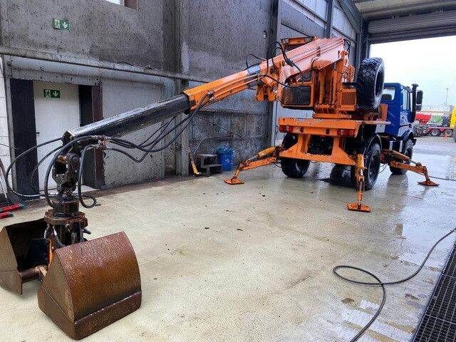 Unimog U 1450 4x4, Kran, Seilwinde - Maquinaria de construcción: foto 3 Unimog U 1450 4x4, Kran, Seilwinde - Maquinaria de construcción: foto 3