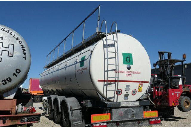 Menci SA 105, Lebensmittel, 32m³, Iso, Spülleitung - Semirremolque cisterna: foto 4 Menci SA 105, Lebensmittel, 32m³, Iso, Spülleitung - Semirremolque cisterna: foto 4