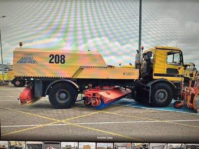 Mercedes-Benz 2035 AK Actros 4x4, Kehrmaschine Schmidt, Allrad - Máquina quitanieve: foto 2 Mercedes-Benz 2035 AK Actros 4x4, Kehrmaschine Schmidt, Allrad - Máquina quitanieve: foto 2