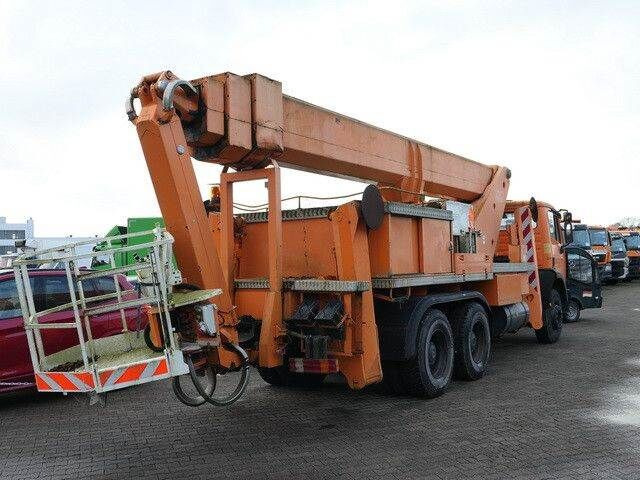 Mercedes-Benz 2429 6X4, SK-Modell, Ruthmann MT 325, 27,4 mtr. - Camión con plataforma elevadora: foto 3 Mercedes-Benz 2429 6X4, SK-Modell, Ruthmann MT 325, 27,4 mtr. - Camión con plataforma elevadora: foto 3