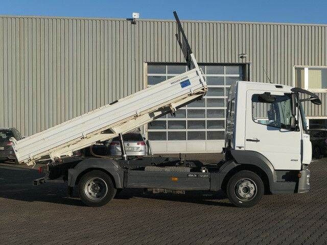 Mercedes-Benz 818 K Atego 4x2, Meiller, AHK, 3. Sitz, 168tkm. - Camión volquete: foto 3 Mercedes-Benz 818 K Atego 4x2, Meiller, AHK, 3. Sitz, 168tkm. - Camión volquete: foto 3