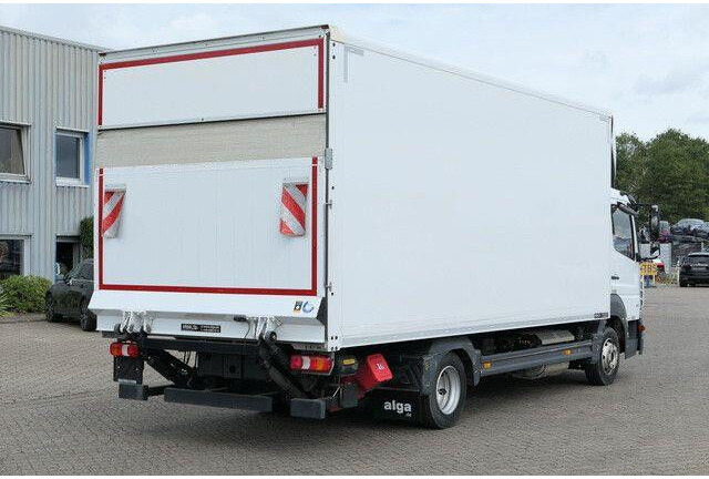 Mercedes-Benz 821 L Atego 4x2, 6.100mm lang, LBW, Klima, Luft - Camión caja cerrada: foto 3 Mercedes-Benz 821 L Atego 4x2, 6.100mm lang, LBW, Klima, Luft - Camión caja cerrada: foto 3