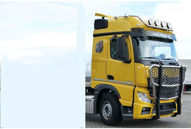 Mercedes-Benz Bullfänger, Rammschutz Alu mit Gitter-Optik - Parrilla: foto 5 Mercedes-Benz Bullfänger, Rammschutz Alu mit Gitter-Optik - Parrilla: foto 5