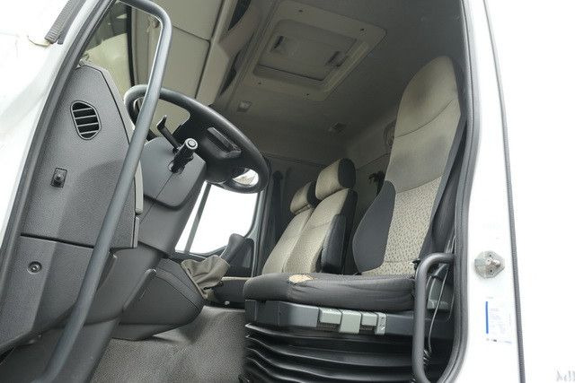 Camión volquete Renault Midlum 220 4x2, LBW, AHK, 7.200mm lang, Klima: foto 11