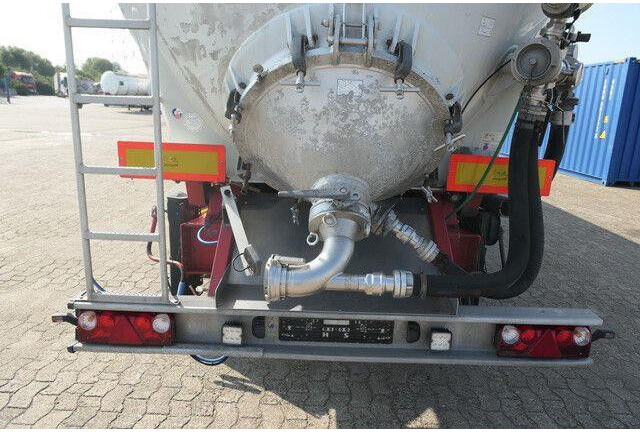 SPITZER SK 2760 CAL, Kippsilo, 60m³, Luft-Lift, 1 Kammer - Semirremolque cisterna: foto 5 SPITZER SK 2760 CAL, Kippsilo, 60m³, Luft-Lift, 1 Kammer - Semirremolque cisterna: foto 5