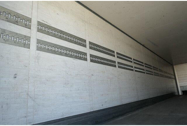 Schmitz Cargobull SKO 24/L 13.62 FP, Isoliert, Verzinkt, Luft-Lift - Semirremolque caja cerrada: foto 4 Schmitz Cargobull SKO 24/L 13.62 FP, Isoliert, Verzinkt, Luft-Lift - Semirremolque caja cerrada: foto 4