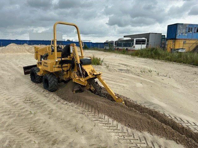 VERMEER RTX 450 4WD, Grabenfräse, Frästeife 1,5m, Allrad - Zanjadora: foto 4 VERMEER RTX 450 4WD, Grabenfräse, Frästeife 1,5m, Allrad - Zanjadora: foto 4