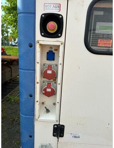 Wacker Wilson P33-2, 33kVA, Perkins, Stromgenerator - Generador industriale: foto 3 Wacker Wilson P33-2, 33kVA, Perkins, Stromgenerator - Generador industriale: foto 3