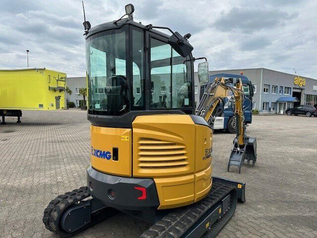 XCMG XE35, Gummikette, Greifer + Hammer, Klima,Yanmar - Miniexcavadora: foto 2 XCMG XE35, Gummikette, Greifer + Hammer, Klima,Yanmar - Miniexcavadora: foto 2