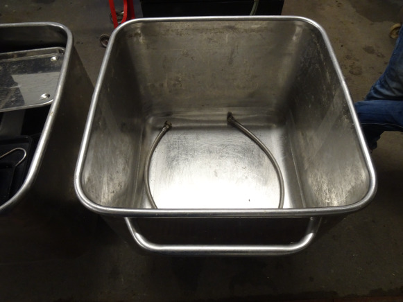 2 bacs mobiles - Maquinaria de alimentación: foto 1 2 bacs mobiles - Maquinaria de alimentación: foto 1