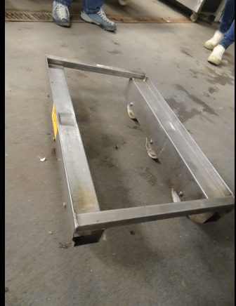 3 chariots plateau - Maquinaria de alimentación: foto 3 3 chariots plateau - Maquinaria de alimentación: foto 3