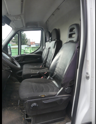 Camionnette Iveco Daily (2016-134.234 km) - Furgón: foto 5 Camionnette Iveco Daily (2016-134.234 km) - Furgón: foto 5