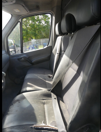 Camionnette Mercedes Sprinter (2007-326.967 km) - Furgón: foto 5 Camionnette Mercedes Sprinter (2007-326.967 km) - Furgón: foto 5