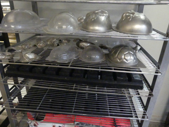 Chariot avec grilles 60x40 cm - Maquinaria de panadería: foto 5 Chariot avec grilles 60x40 cm - Maquinaria de panadería: foto 5