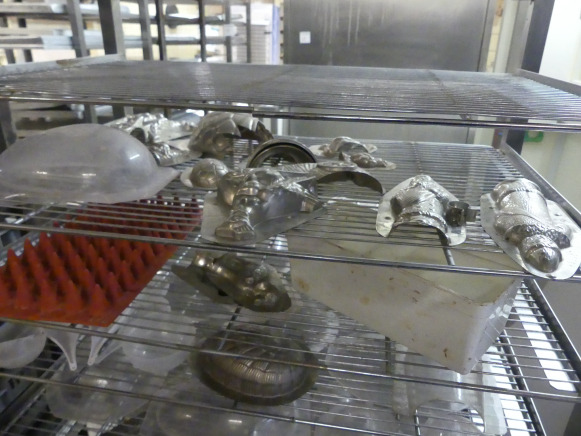 Chariot avec grilles 60x40 cm - Maquinaria de panadería: foto 3 Chariot avec grilles 60x40 cm - Maquinaria de panadería: foto 3