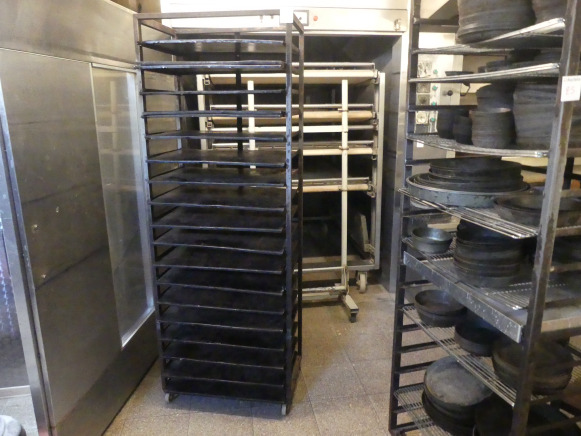 Chariot de four avec platine 60x45 cm - Maquinaria de panadería: foto 2 Chariot de four avec platine 60x45 cm - Maquinaria de panadería: foto 2