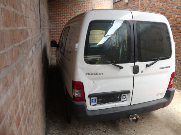 REF:Immatriculé sous : YAU-437 - Voiture Peugeot Partner - Furgoneta pequeña: foto 5 REF:Immatriculé sous : YAU-437 - Voiture Peugeot Partner - Furgoneta pequeña: foto 5