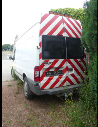 REF:immatriculée sous : 1-BRU-301 - Camionnette Ford Transit - Furgón: foto 5 REF:immatriculée sous : 1-BRU-301 - Camionnette Ford Transit - Furgón: foto 5