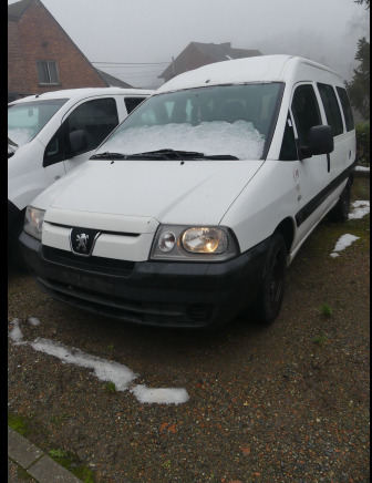Furgoneta de pasajeros Voiture Peugeot Expert (2005-172.873 km)[9430-006]: foto 1