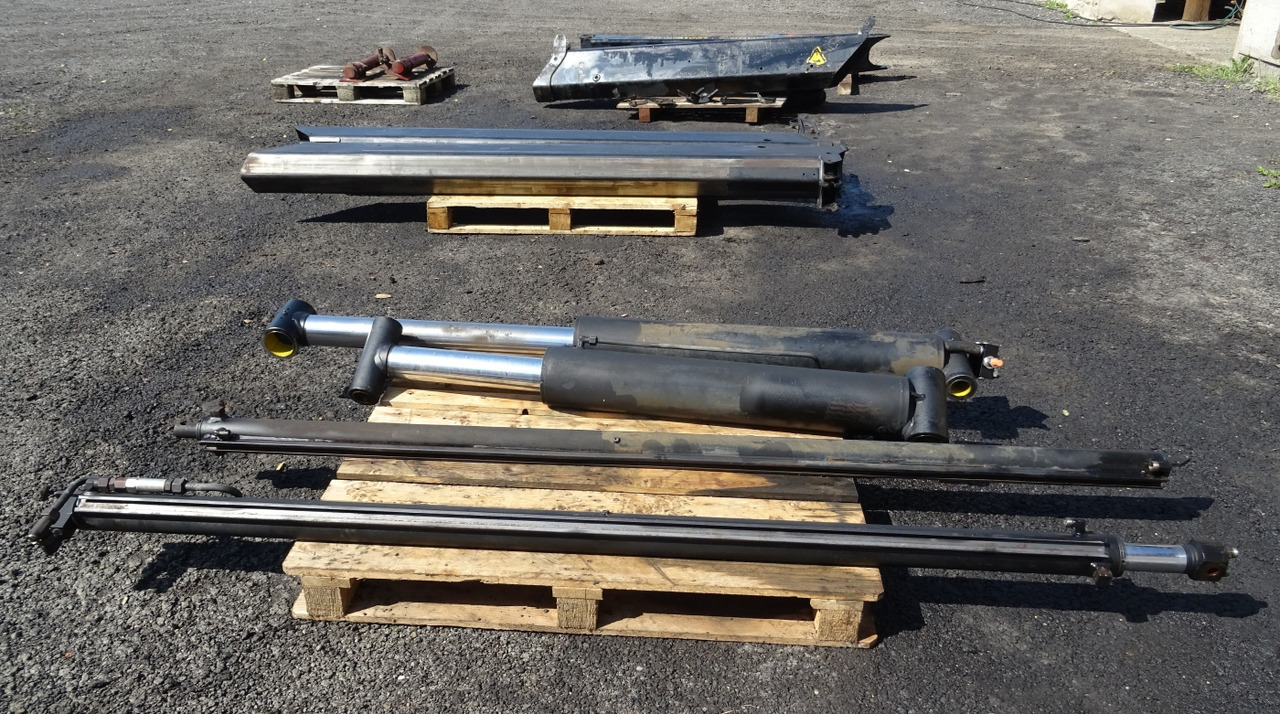 Grúa para camión PALFINGER used parts, Gebr. Erstazteile, Kran, Ladekran, crane: foto 11
