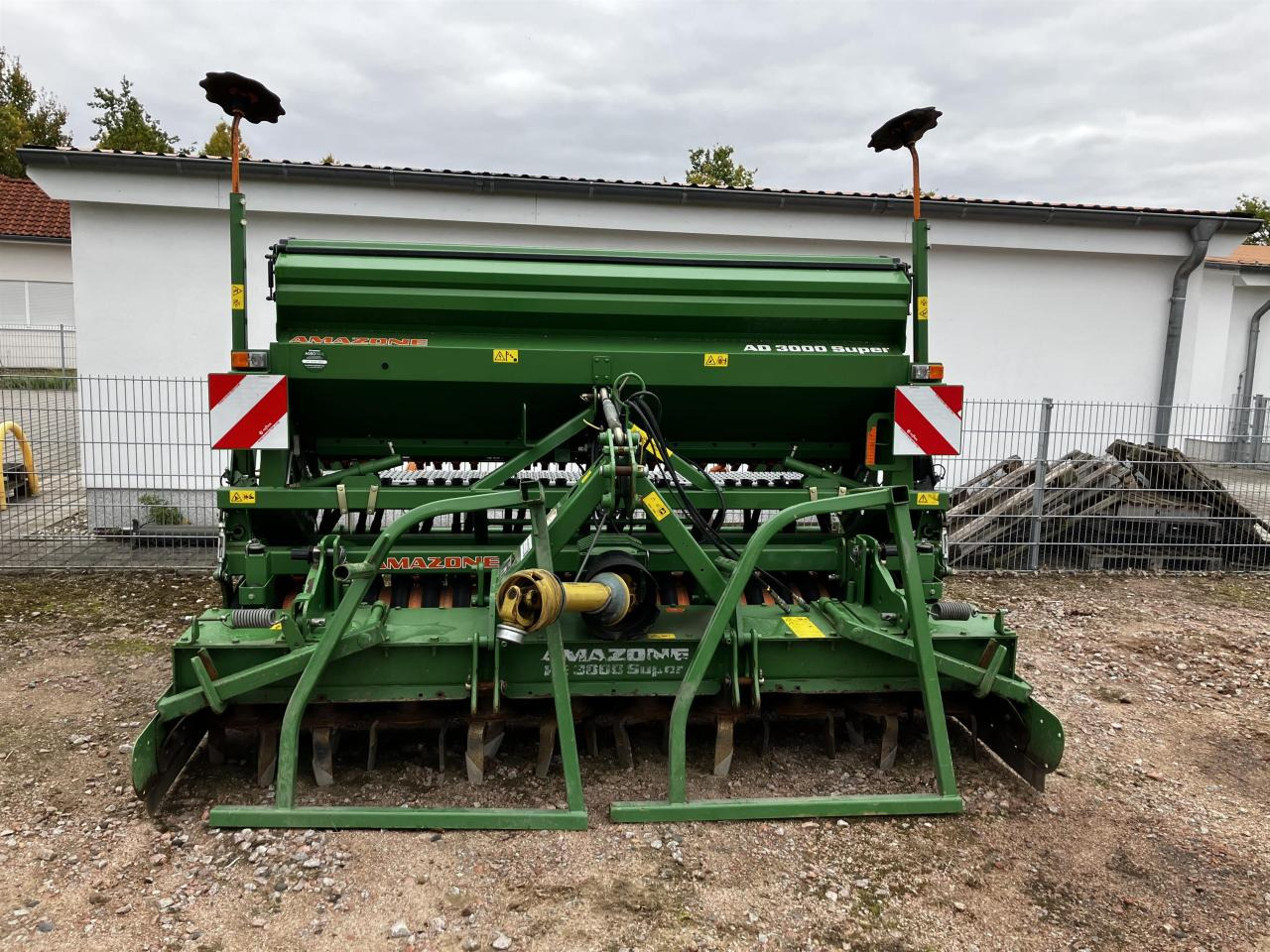 Amazone AD 3000 Super - Sembradora: foto 1 Amazone AD 3000 Super - Sembradora: foto 1