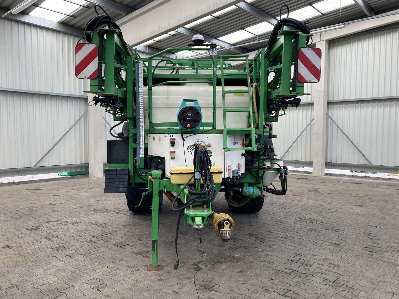 CHD F 5239 A - Pulverizador arrastrado: foto 2 CHD F 5239 A - Pulverizador arrastrado: foto 2