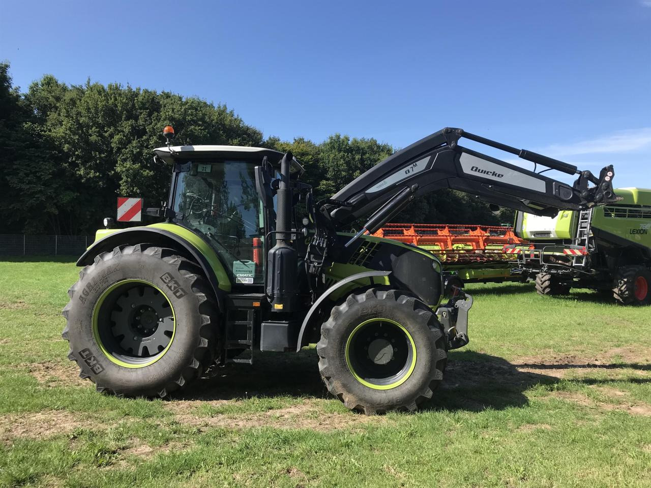 CLAAS Arion 660 - Tractor: foto 2 CLAAS Arion 660 - Tractor: foto 2