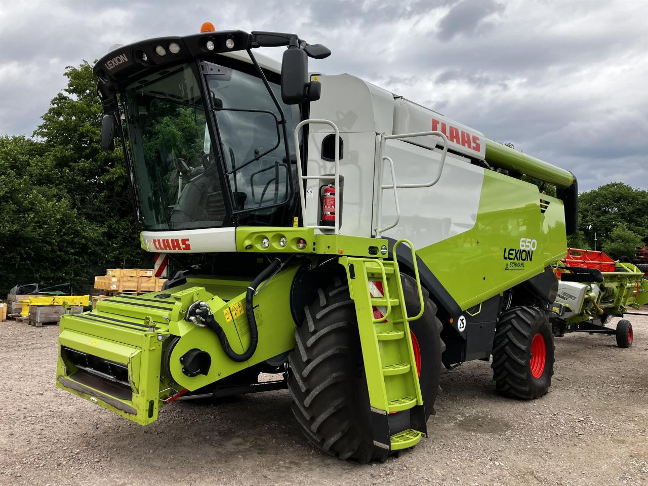 CLAAS Lexion 650 - Cosechadora de granos: foto 1 CLAAS Lexion 650 - Cosechadora de granos: foto 1