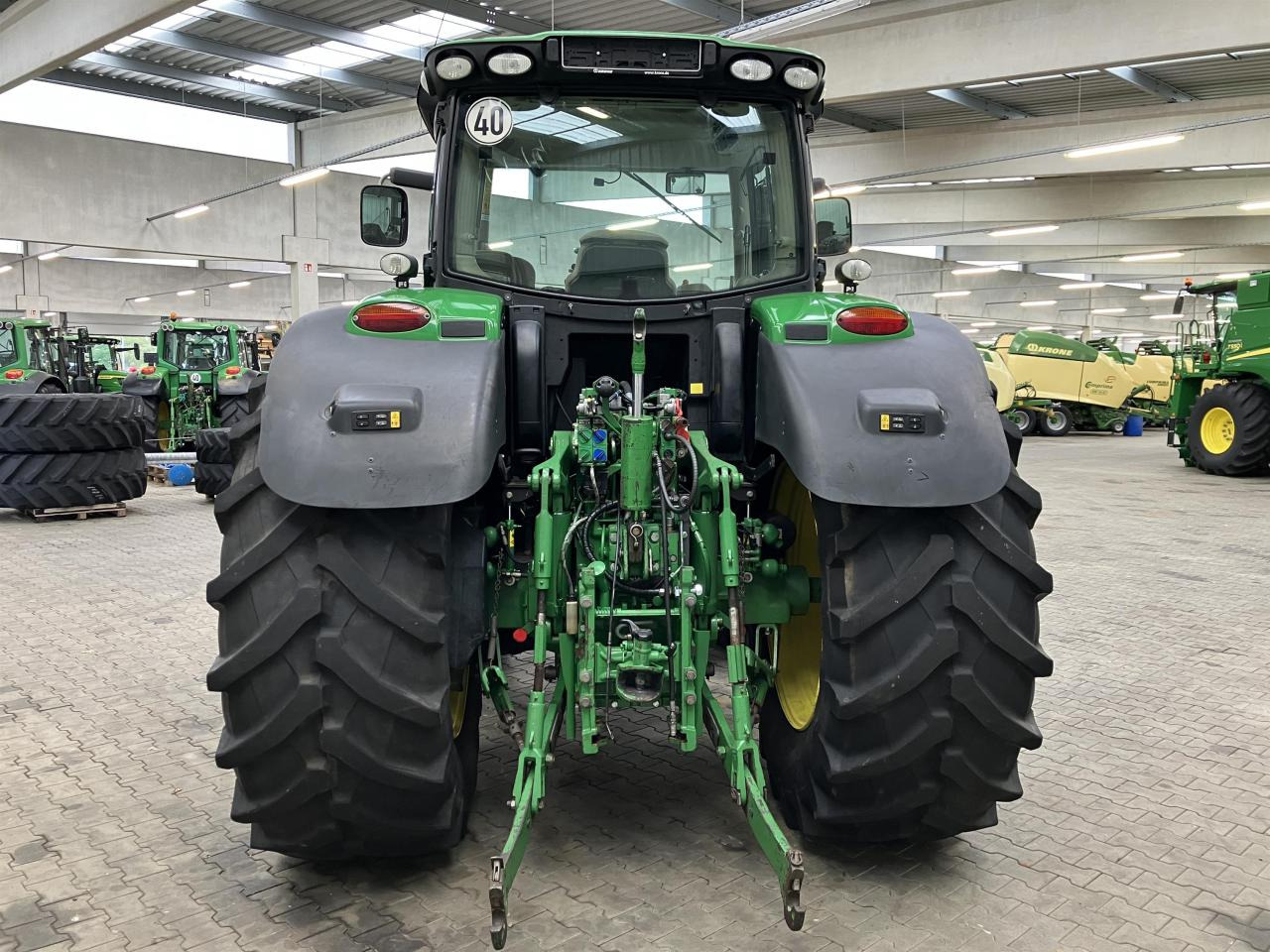 John Deere 6170R - Tractor: foto 5 John Deere 6170R - Tractor: foto 5